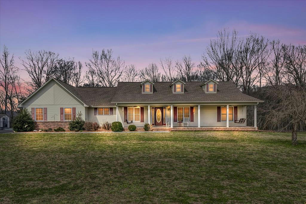 5550 OLD KENTUCKY RD, BYRDSTOWN, TN 38549, photo 1 of 45